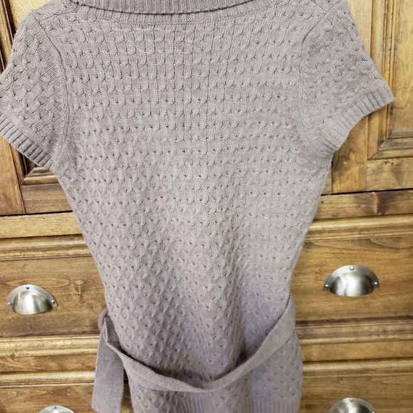 Made in Italy Short Sleeved Cowel Neck Medium - Picture 8 of 8